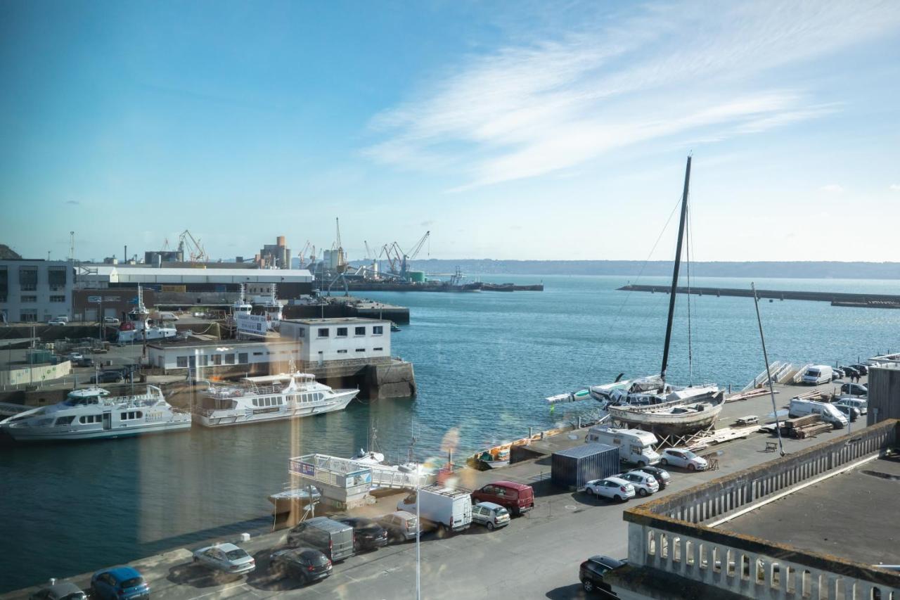 Le Barracuda & Spa, Centre Port, Pieds Dans L'Eau, Vue Mer 布雷斯特 外观 照片