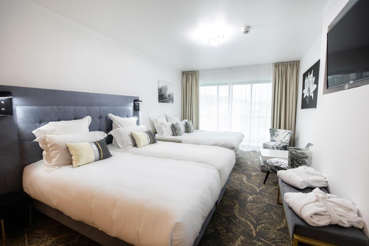 Le Barracuda & Spa, Centre Port, Pieds Dans L'Eau, Vue Mer 布雷斯特 外观 照片